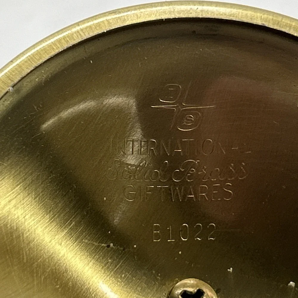 Vintage MCM International Solid Brass Giftwares B1022 Scalloped Pedestal‎ Bowl